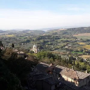 Torre Alle Antiche Mura Montepulciano Stazione
